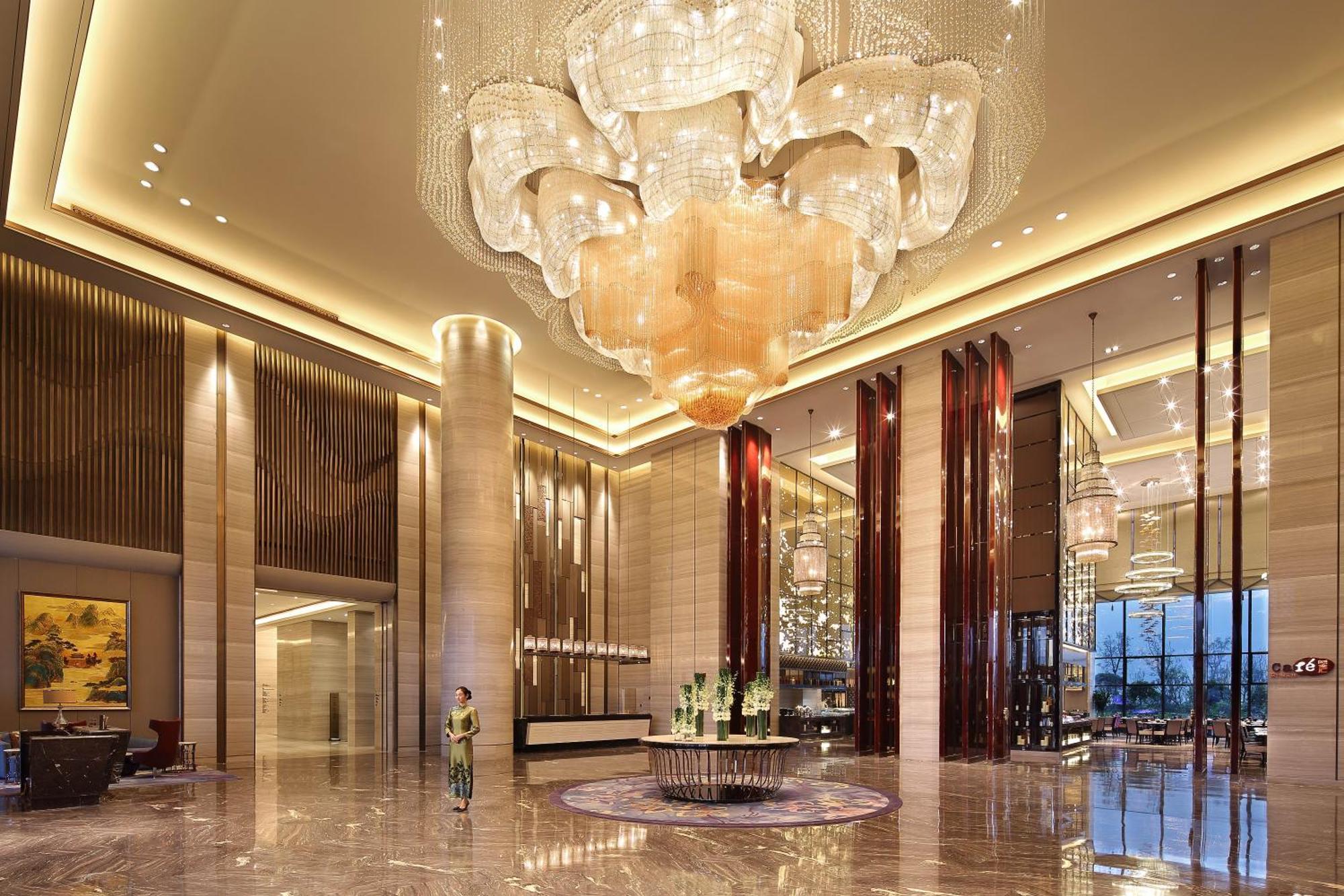 Отель Wanda Realm Гуанъюань Экстерьер фото